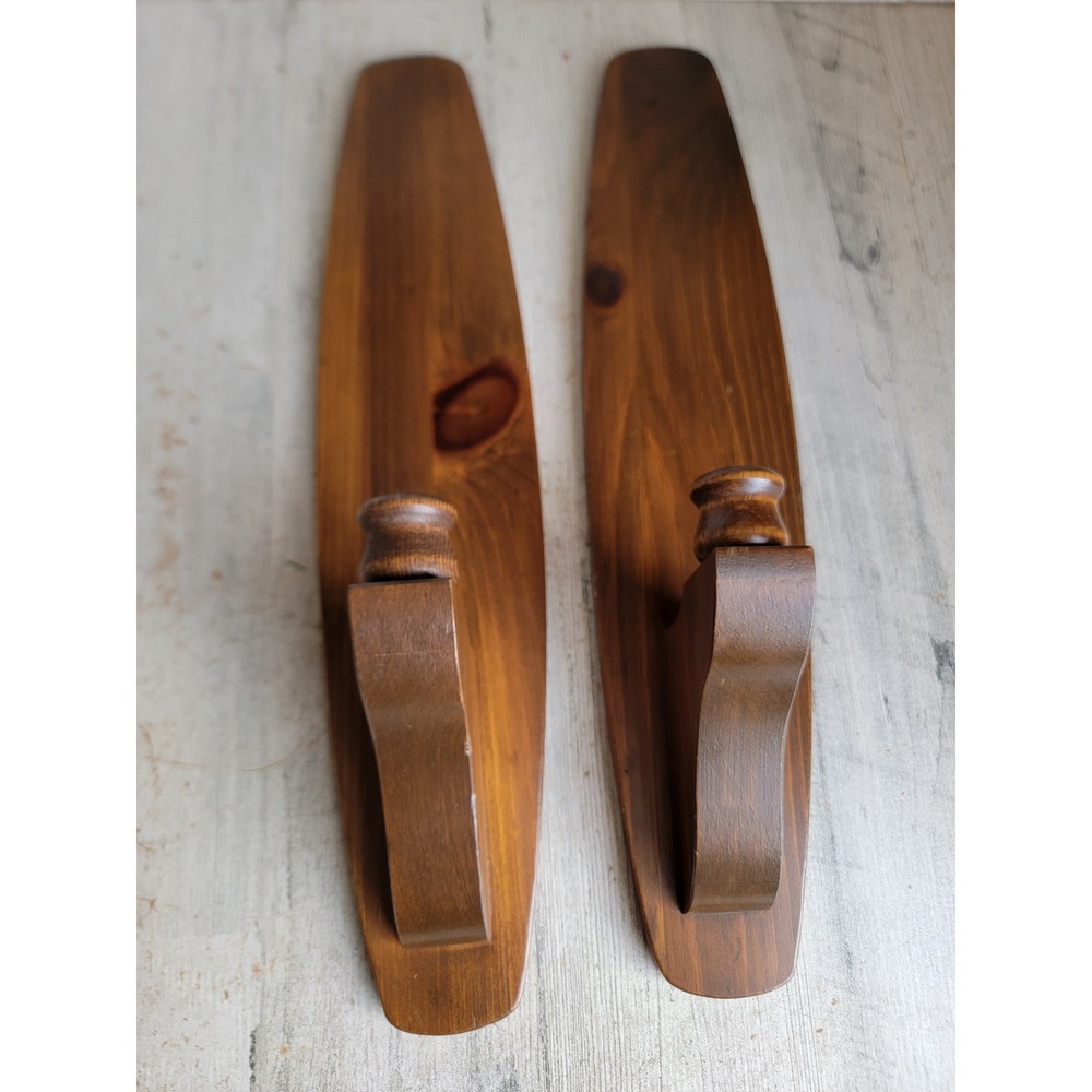 Vintage grandmacore wooden candle stick scones holder set hanging home wall
